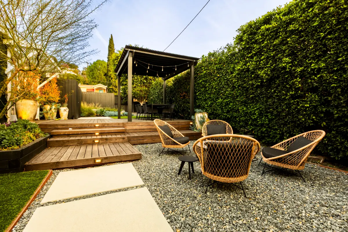 Pergolas, Decks & Outdoor Living